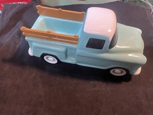 VINTAGE TELEFLORA .CHEVY 3100 P/U.GM LICENSED PRODUCT.CERAMIC MINT. So Cool! - Picture 1 of 4