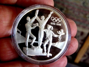 Australia: 1993 $20 Winners Proof Olympic 1 oz Fine Silver Coin D13 - Picture 1 of 2
