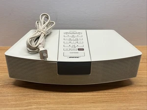Radio sveglia Bose Wave modello AWR1-1W AM/FM -testata- NO TELECOMANDO - Foto 1 di 15