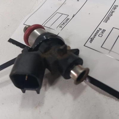 Fuel Injection Injector Fits 17-23 Chrysler Pacifica - Image 1 of 4