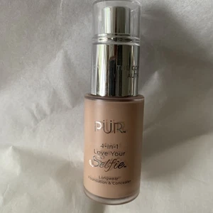 PUR 4-in-1 Love Your Selfie Longwear Foundation & Concealer 30ml. Shade MP3 New - Picture 1 of 3