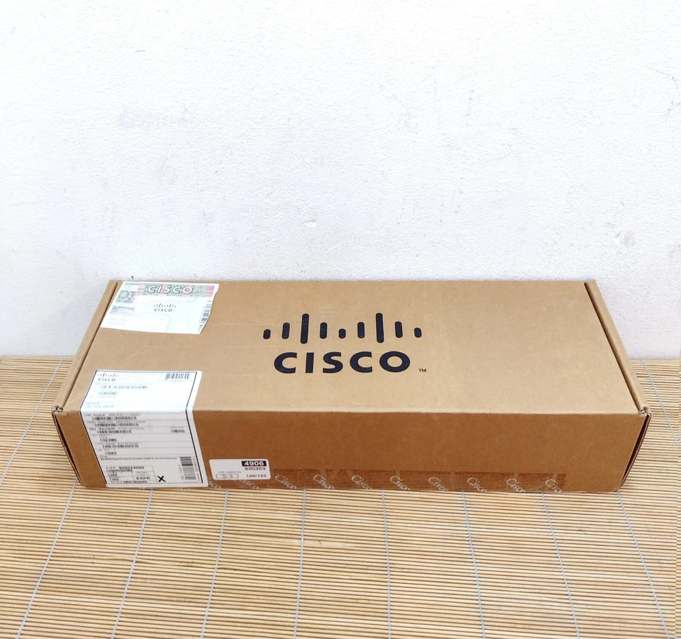Neu Cisco Nexus N55-PAC-1100W PSU PWR A/C Power Supply Module 1100W New Sealed - Bild 1 von 1