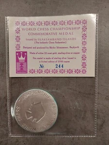 FISCHER/SPASSKY 1972 WORLD CHESS CHAMPIONSHIP ICELAND COMMEMORATIVE MEDAL SILVER - Picture 1 of 4