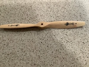 J & Z Zinger 11-8W Wood Propeller RC Airplane NOS—- #45 - Picture 1 of 2