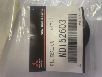 Sello de aceite del árbol de levas Mitsubishi MD152603 MONTERO Gen2 - 3,5 L DOHC V6 levas 1991-1999 Foto 1 de 2