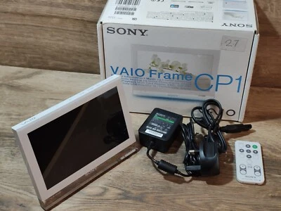 Sony Vaio Frame CP1 - Photo - Music - Information - WiFi - Remote Control - Image 1 of 4