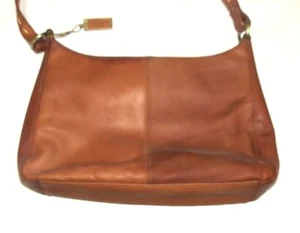Bolso de hombro Covington de cuero beige - Imagen 1 de 7
