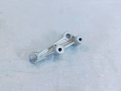 Soporte de soporte de cilindro maestro de freno trasero Aprilia RSV 1000 Mille Tuono RSV1000R Foto 1 de 4