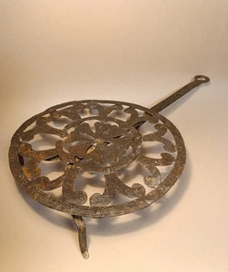  Cabinet De Curiosites: Gusseisen Drehgitter 18th/19th Jahrhundert. - Bild 1 von 8