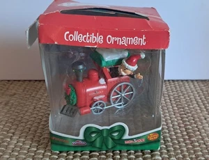 Mr. MONOPOLY Train Engine Christmas Ornament Basic Fun Retired 2006 Hasbro  - Bild 1 von 7