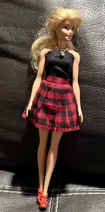 Barbie Fashionista Puppe schwarz Top kariert Rock Kleid rote Absätze Mattel 2013 Doll - Bild 1 von 15