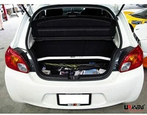 ULTRA RACING Para MITSUBISHI MIRAGE G4 (A10) 2012-2020 - PUNTAL TRASERO (2 PUNTOS)  - Imagen 1 de 2