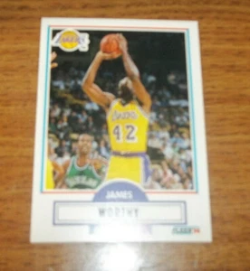 James Worthy 1990 Fleer #97 Los Angeles Lakers - Picture 1 of 2