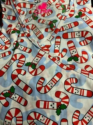 SCRUB TOP SIZES: S, M, L CHRISTMAS CUTIE CANDY CANES NWT Nurse Work Medical CNA - Image 1 of 4