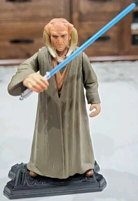 2000 Hasbro Star Wars POTJ Saesee Tiin Jedi Master 3,75 фигурка со стойкой - Изображение 1 из 4