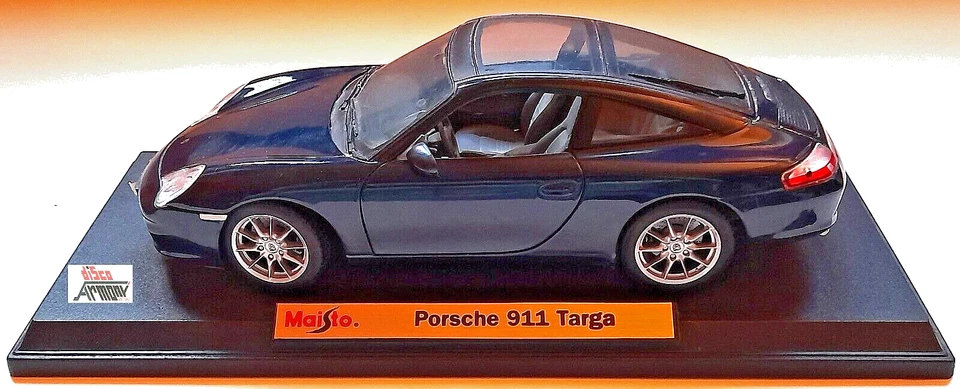 PORSCHE 911  TARGA  -  MAISTO   (Usata con segni del tempo) - Immagine 1 di 4