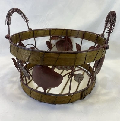 Farmhouse Country Basket Metal Apple Cottagecore Granny Gift Fruit Organize - Image 1 of 4