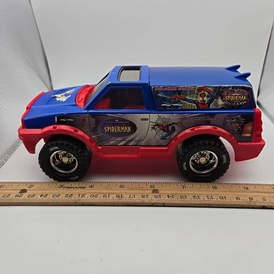 Ultimate Spider-Man Off-Road Racing Truck By Funrise 2002 - Image 1 of 4