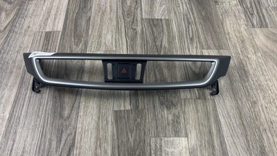 Cubierta de panel de interruptor de luz de emergencia Nissan Murano 2020 21 22 23 24 OEM Foto 1 de 4