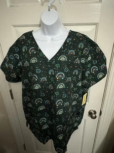 Women’s Gabby Brooke Holiday Christmas Rainbow Scrub Top NWT size 3X nurse gift - Picture 1 of 5