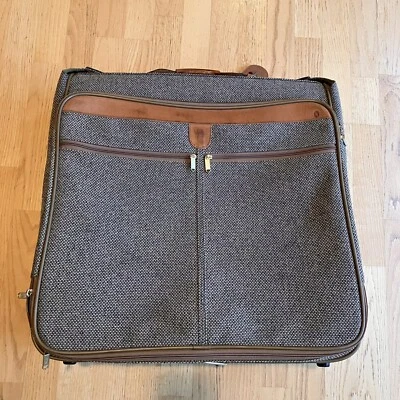 HARTMANN BROWN BEIGE TWEED TAN LEATHER ROLLING CARRYON GARMENT BAG W/ LOCK & KEY - Image 1 of 4