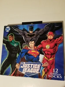 Neu im Karton Justice League 12er-Pack 12 Tage Socken DC Comics Adventskalender Größen 6-12 - Bild 1 von 6