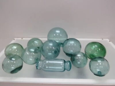 11 Auténticos Flotadores de Vidrio Japoneses Bola Boya Tiki Hut Bar Red Pesca (G2-960B) Foto 1 de 4