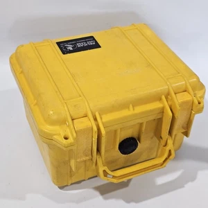 Pelican 1300 Protector Case Hard Shell Travel Camera Hardcase Water Resistant - Picture 1 of 4