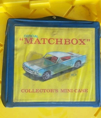 Matchbox #8 Mustang 18 Car Collectors Carrying Case (1967)    - Image 1 of 4