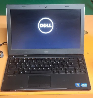 Dell Latitude 3330 - Batería defectuosa, sin sistema operativo (13.3" / Core i5-3337U / 4GB / 128GB SSD) Foto 1 de 4
