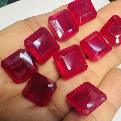 13.2 Carat PIGEON BLOOD RED CHATHUM Octagon #5 CORUNDUM 12 mm - Image 1 of 4