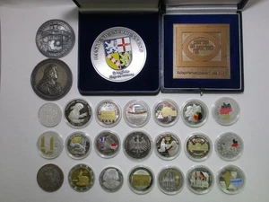 Lotto di medaglie "Germania, Berna, Calcio..." (24 pz.) WY773 - Foto 1 di 5