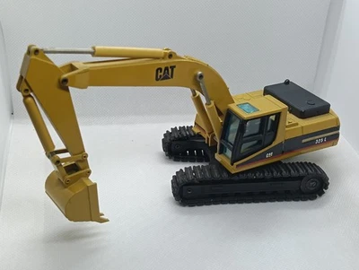 Escavatore Caterpillar CAT 325 L - NZG No. 367 - 1992 - Scala 1:50 - Immagine 1 di 4