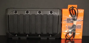 (RI2) JEEP Gladiator Alpine Wireless Bluetooth Speaker 6LQ27TRMXX *NEW* - Picture 1 of 6