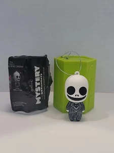 2022 Hallmark Nightmare Before Christmas Jack Skellington Mystery Ornament - Bild 1 von 3
