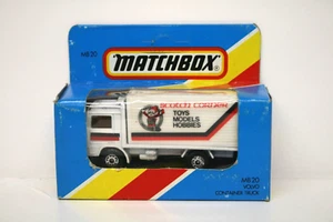 Matchbox MB20 Volvo Container Truck "SCOTCH CORNER" NEU SEALED BOXED - Bild 1 von 5