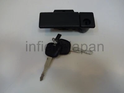 Cerradura de pestillo de guantera con llaves genuina Suzuki 06-15 Grand Vitara 73430-65820-5PK Foto 1 de 4