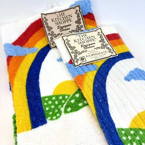 Nuevo con etiquetas Juego de toallas y paños de cocina vintage de 2 piezas Rainbow Wash R.A. Briggs Kitchen Shoppe - Imagen 1 de 10