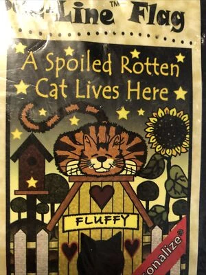 Bandera estándar de gato podrido mimado Foto 1 de 2
