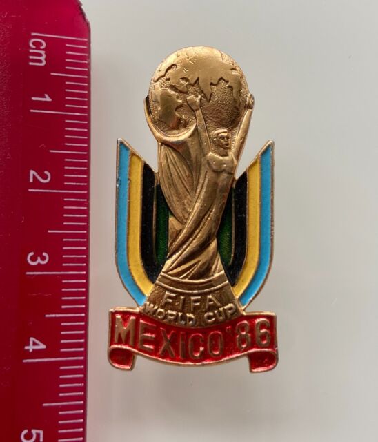 Soccer Collectibles: World Cup Soccer Pin Badge Mexico 86 Enamel