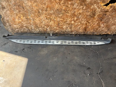 MERCEDES BENZ GLS GL550 13-19 RIGHT PASSENGER RUNNING BOARD STEP PLATE PANEL - Image 1 of 4