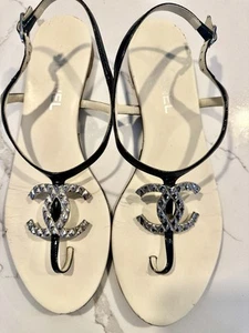 Authentic Chanel black Patent leather strap silver metal CC logo sandals 42 EU - Picture 1 of 12