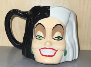 Disney  Villains 101 DALMATIANS Cruella De Vil SCULPTED Mug NEW! - Picture 1 of 1