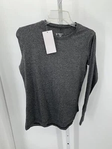 NEW ACTIVE WEAR. - Picture 1 of 2