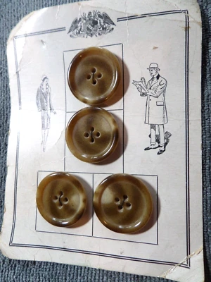 4 Vintage Celluloid Composition Buttons Brown/Beige 1 1/8" Inch - Image 1 of 2