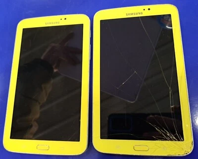 Lote de 2 Samsung Galaxy Tab 3 SM-T2105 Amarillo para piezas o reparación Foto 1 de 4