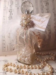 LOVELY! EMBELLISHED VINTAGE BOTTLE PEARLS OF WISDOM BRIDE LACE JEWELRY CRYSTALS - Picture 1 of 7