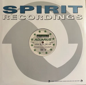 Aquarius - Love Is In The Air (12", Single) - Imagen 1 de 1
