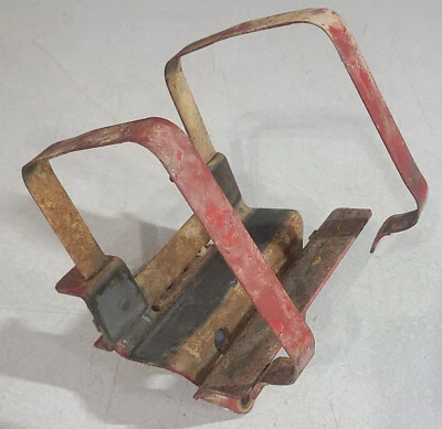 Wheel Horse 605 Fuel Tank Mount - Image 1 of 2