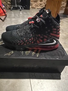 Talla 13 - Nike LeBron 17 Infrarrojo VI Usado Solo Dos Veces - Imagen 1 de 10
